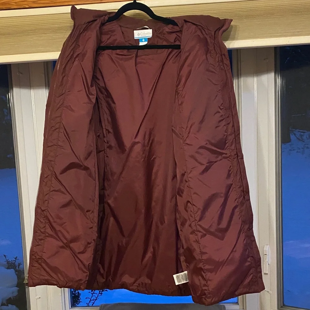 Columbia Maroon Hooded Puffer Jacket - Picture 3 of 13